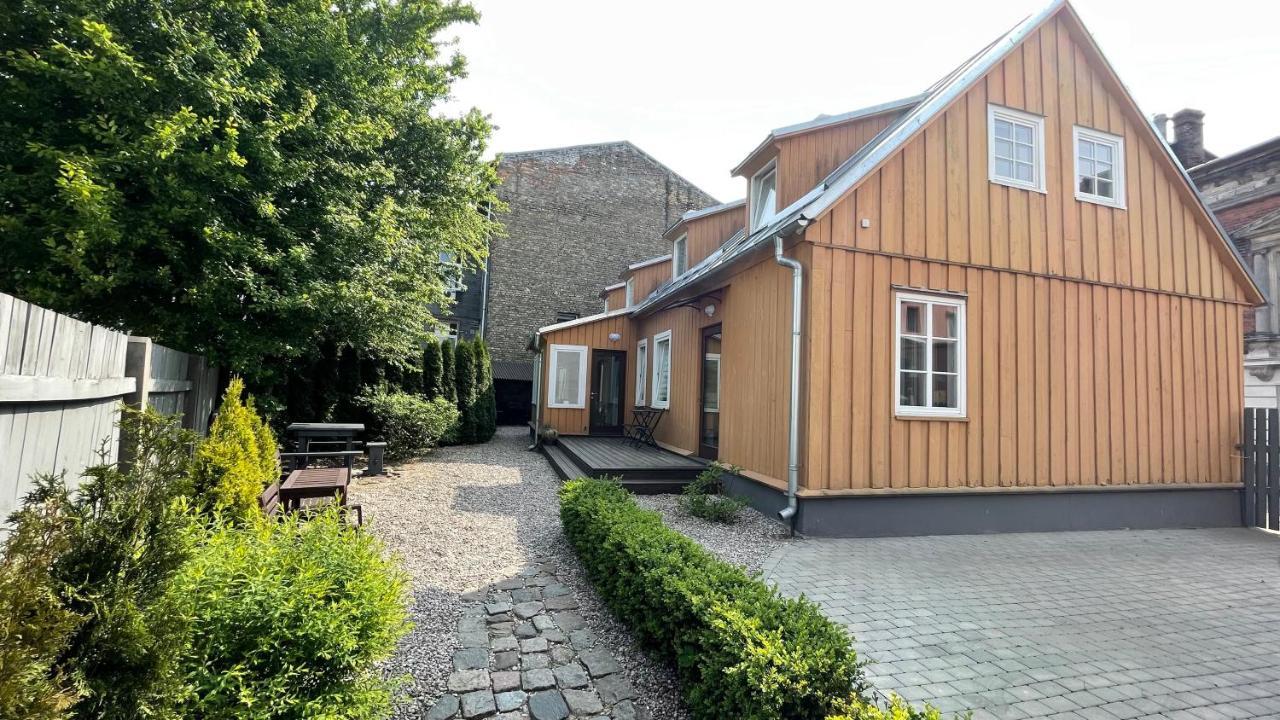 Hotel Vilhelmine Liepāja Exterior foto